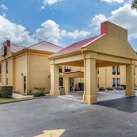 Econo Lodge St. Stephen Екстер'єр фото